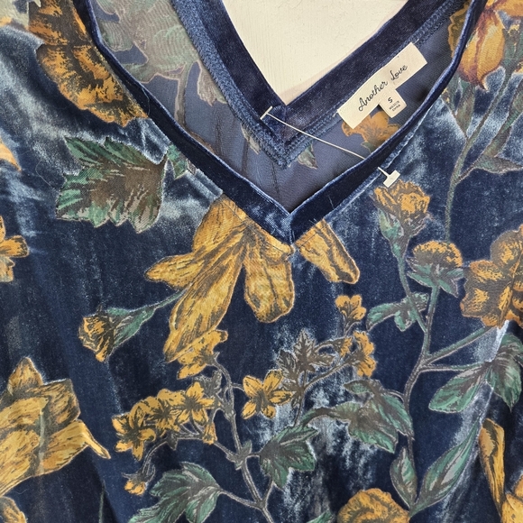 Another Love Acacia Burnout Floral Velvet Tank Top New - Picture 9 of 11